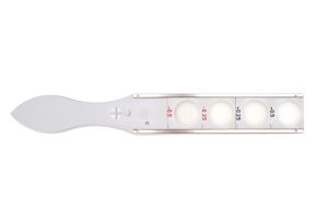 Abgleichleiste sph +/– 0,25 und +/– 0,50 dpt, vergütet